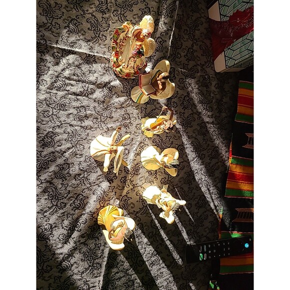 Vintage Hallmark Graceful Angels Ornament Beautiful African American Angel 7pcs - Picture 14 of 14